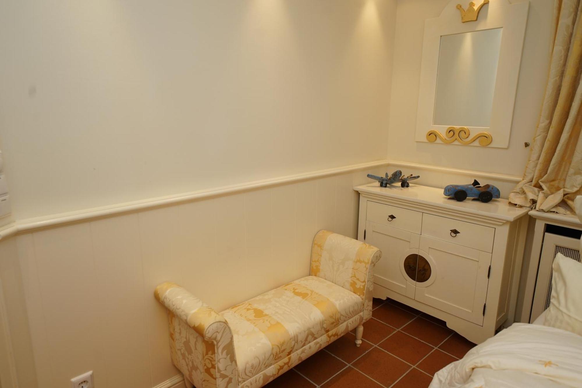 Apartment Heefwai 2 W2 *